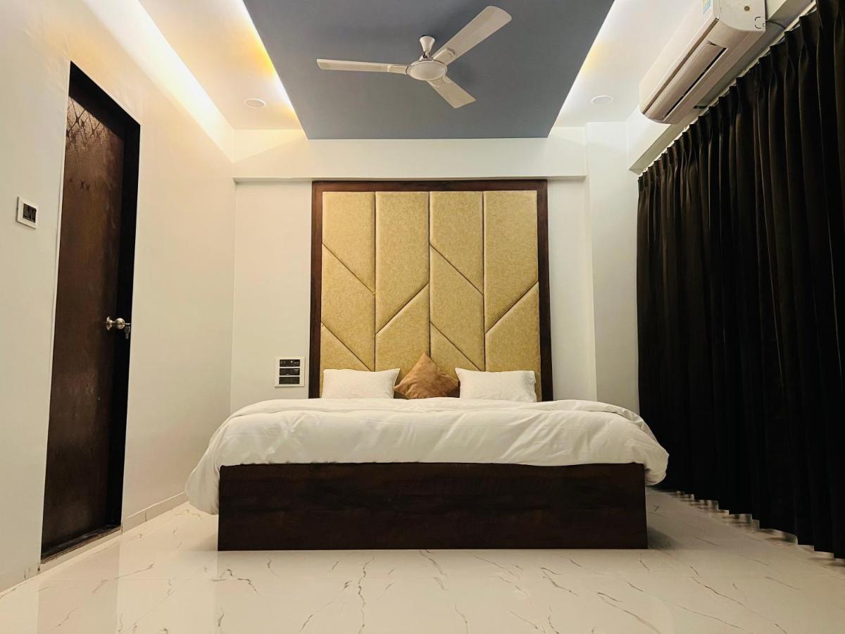 Hotel New City Light Сурат Экстерьер фото